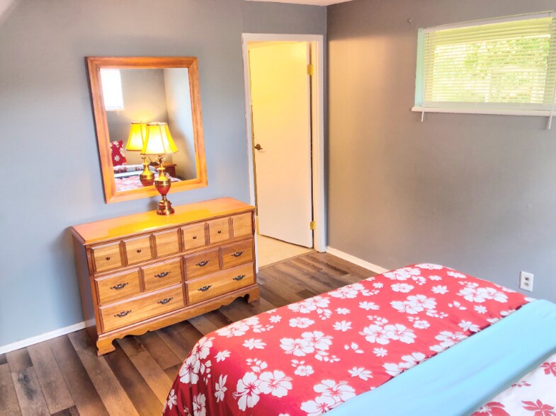 Building Photo - 5914 Harshmanville Rd