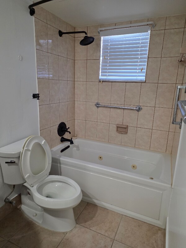 Building Photo - 320 NE 12th Ave