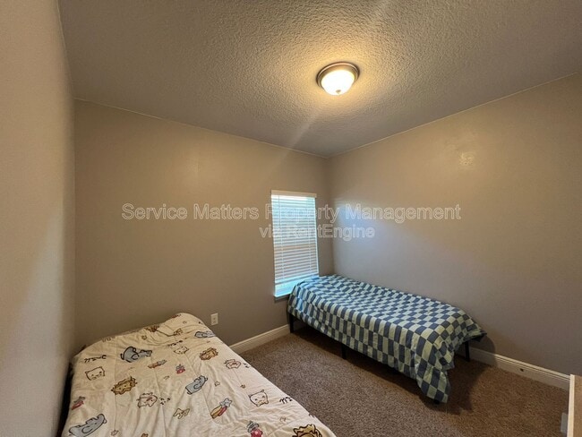 Building Photo - 3817 Hawks Landing Cir