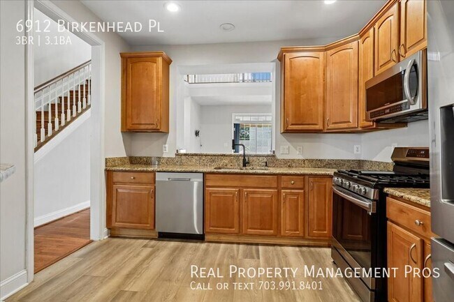 Building Photo - 6912 Birkenhead Pl