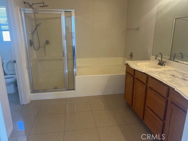 Building Photo - 1808 Cave St