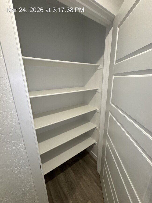 Building Photo - Newly Built Home located SE Visalia!  Rent Ready!