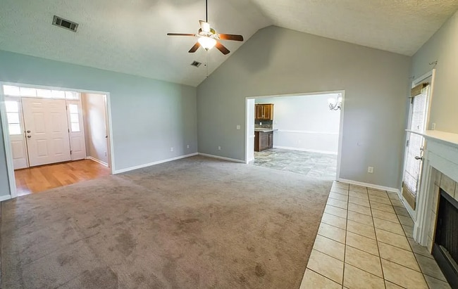 Building Photo - 8018 Silverado Dr