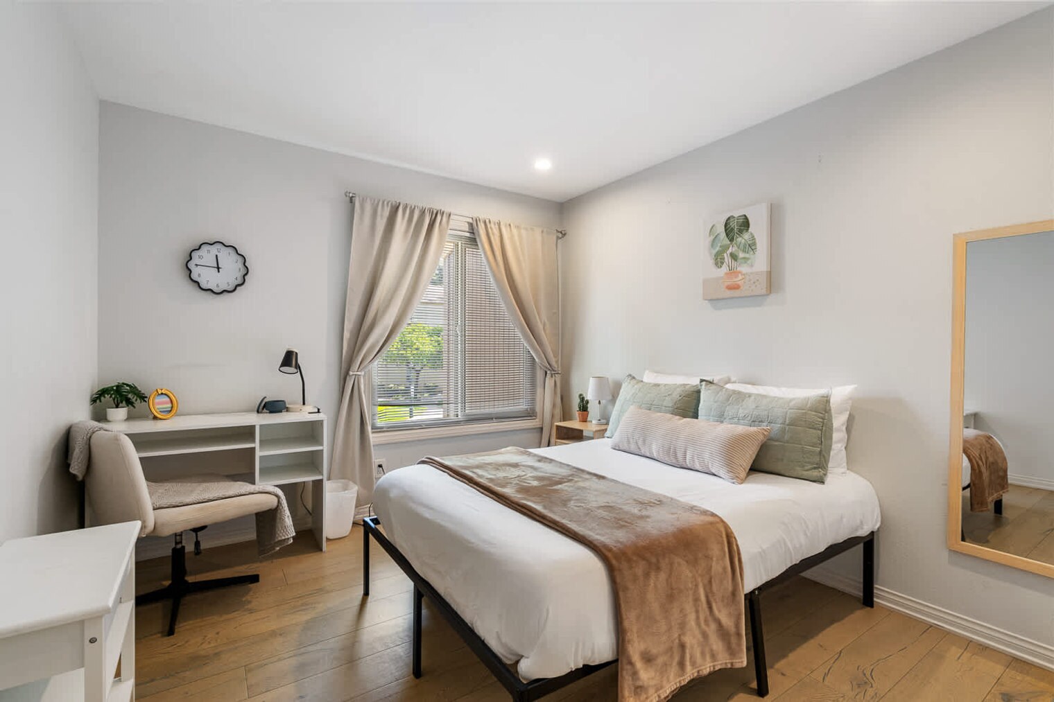 Building Photo - 6036 Rancho Mission Rd