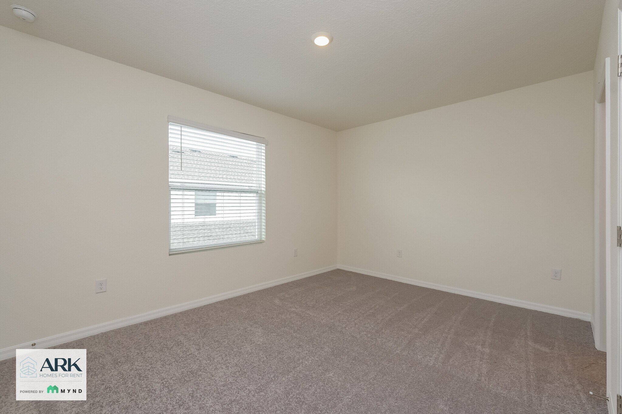 Building Photo - 2905 Suncoast Plains Dr