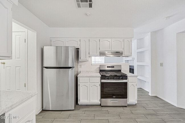 Building Photo - 1724 Gambel Quail Dr