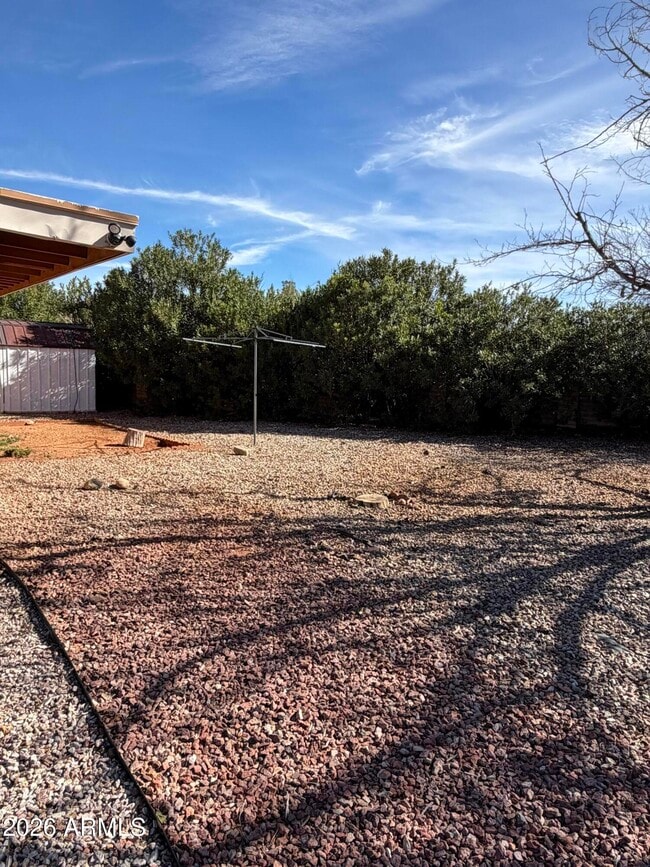 Building Photo - 1475 Via Viento