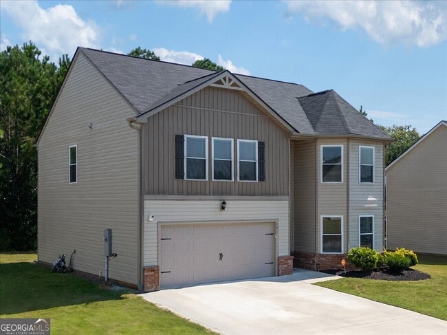 Building Photo - 191 Goodall Woods Dr