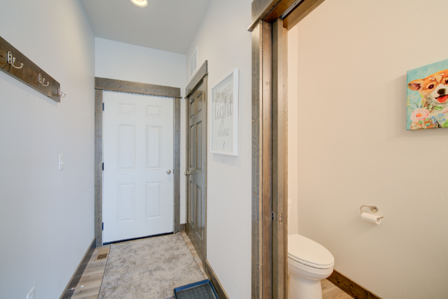 Building Photo - 1401 Westwood Cir
