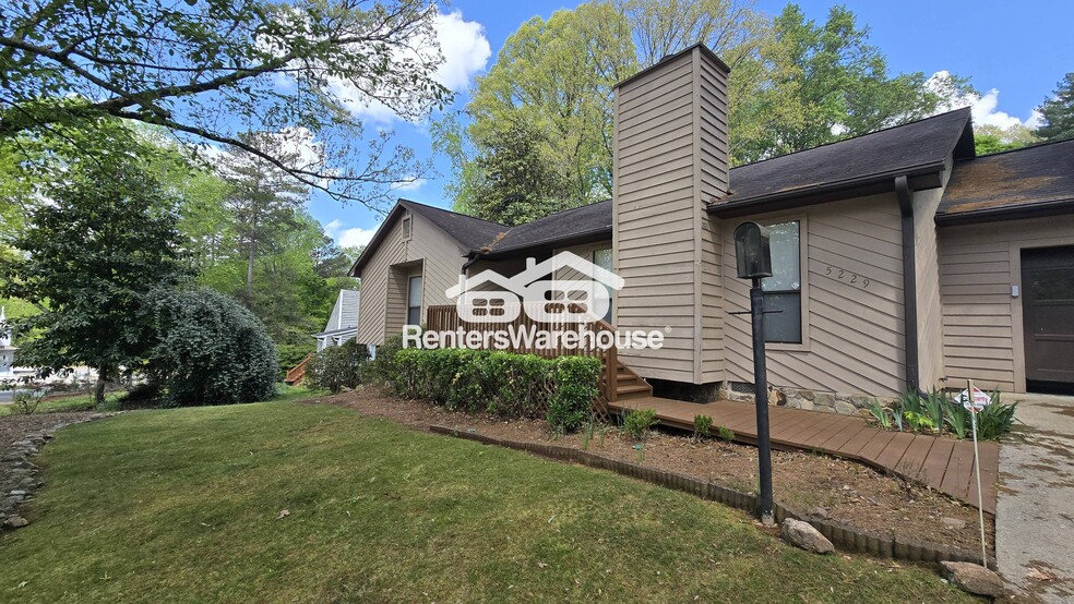 Building Photo - 5229 Rockbridge Dr