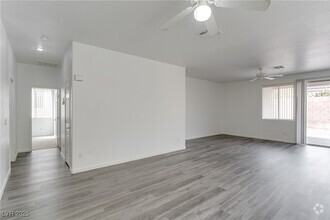 Building Photo - 263 Cielito Lindo St