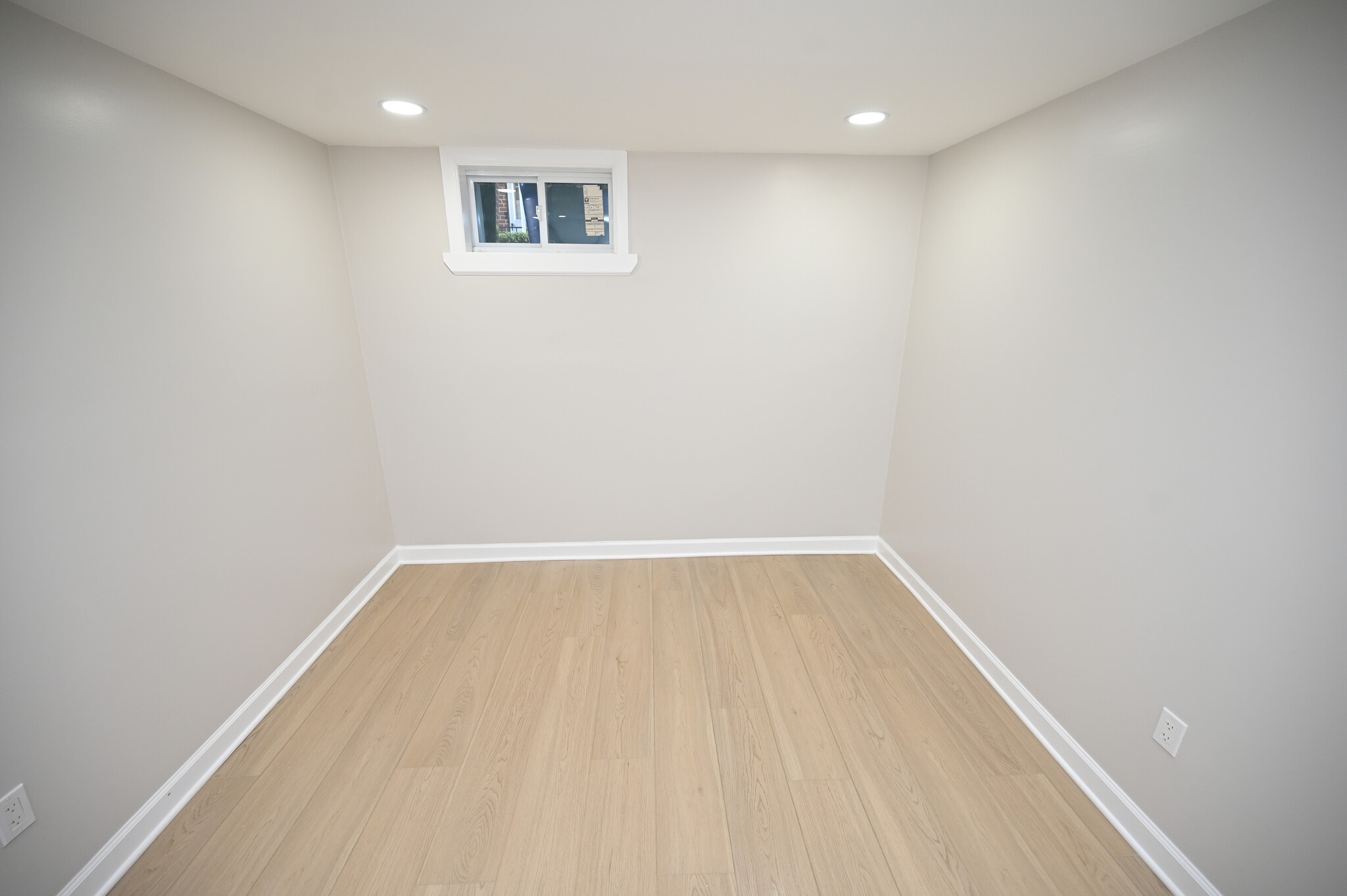 Building Photo - 3405 Ludgate Rd