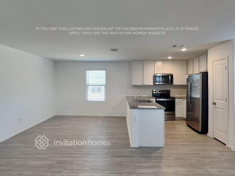 Building Photo - 141 Parish Ln