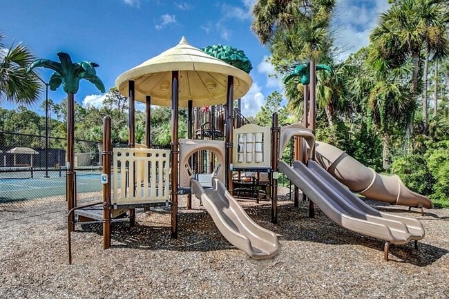 Building Photo - 17 Egret Dr