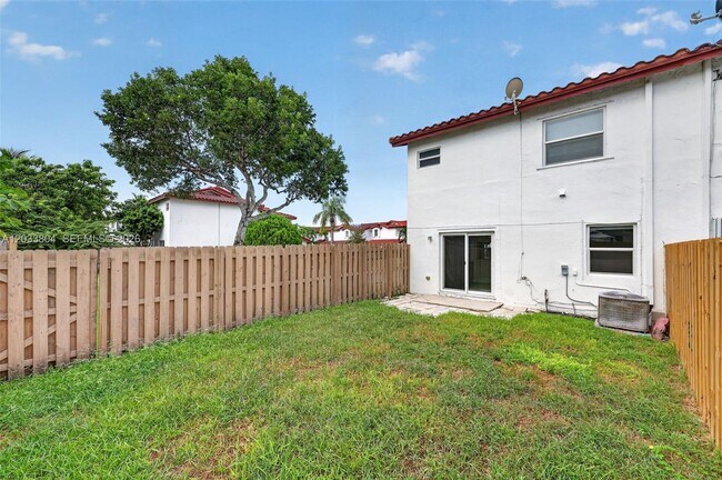 Building Photo - 20759 SW 83rd Ave