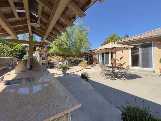 Building Photo - Stunning Single Level Browns Valley Home