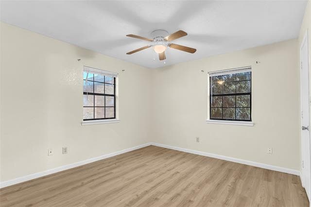 Building Photo - 211 W Trinity St