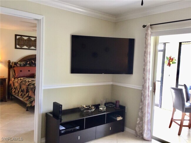 Building Photo - 440 Fox Haven Dr