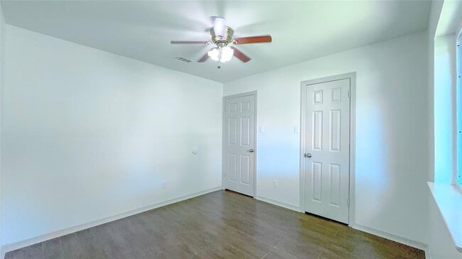 Building Photo - 7403 Breccia Dr