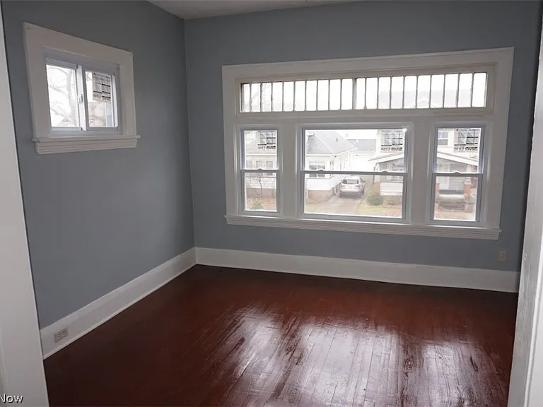 Building Photo - 3507 W 128th St
