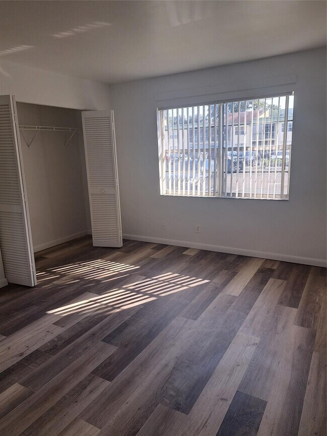 Building Photo - 4164 NW 90th Ave