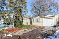 Building Photo - 760 Larkdale Row