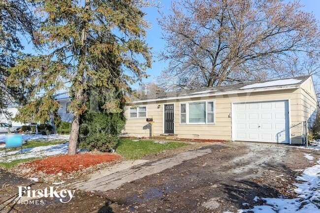 Primary Photo - 760 Larkdale Row