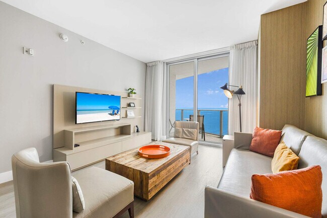 Building Photo - 4111 S Ocean Dr