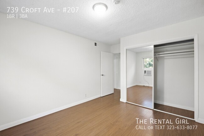 Building Photo - 739 Croft Ave