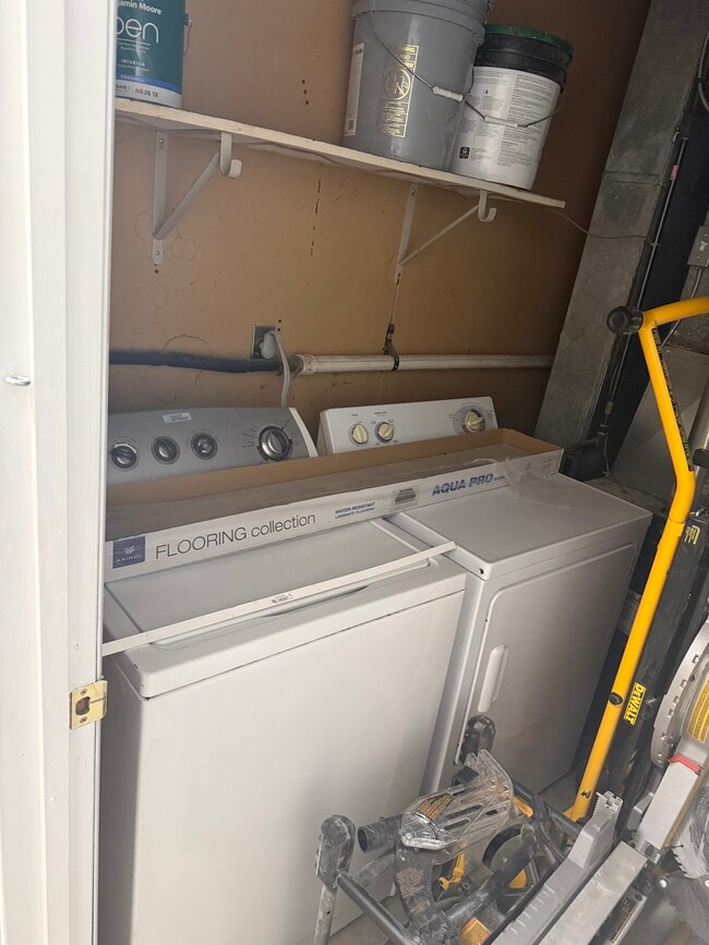 Building Photo - 3797 Canal Rd