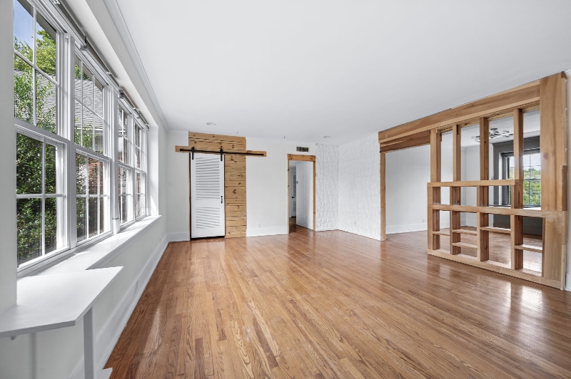 Building Photo - 1112 Clifton Ln