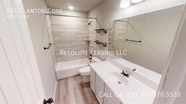 Building Photo - 904 Clanton Cove