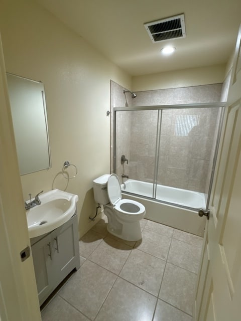 Building Photo - 151, 151 1/2, 153 E 87th Place