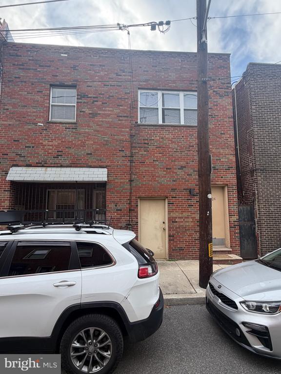 Building Photo - 1604 S Clarion St