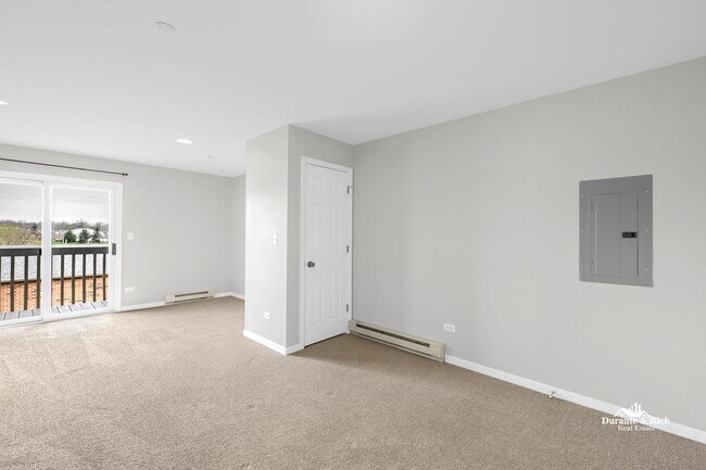 Building Photo - 1363 Cunat Ct