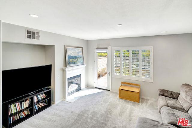 Building Photo - 23902 Brescia Dr