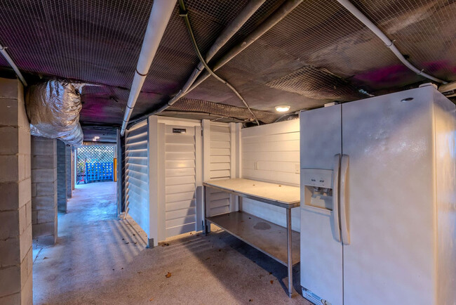 Building Photo - 7 Periwinkle Ln