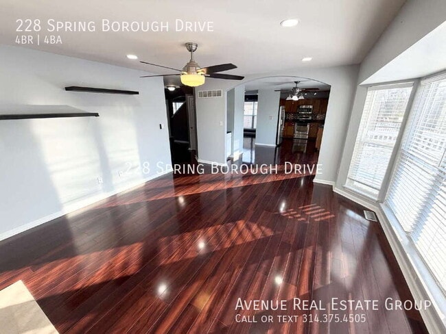 Building Photo - 228 Spring Borough Dr