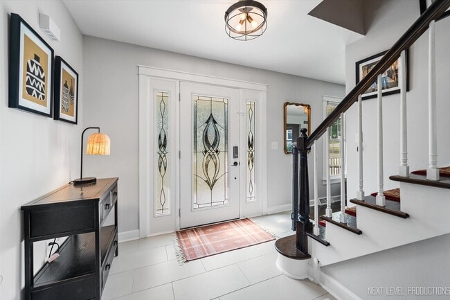 Building Photo - 413 Cheever Ave