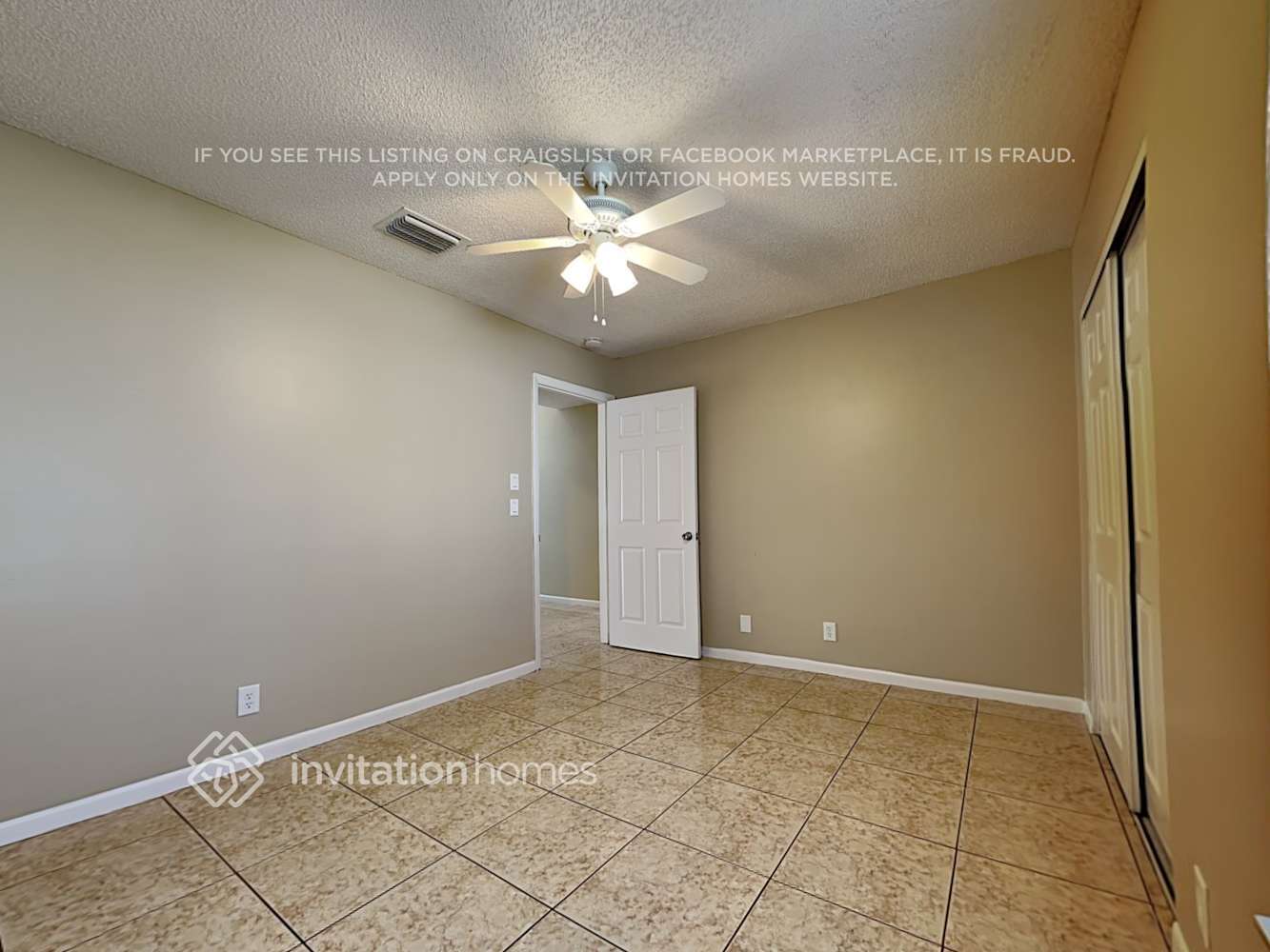 Building Photo - 330 Apache Ln