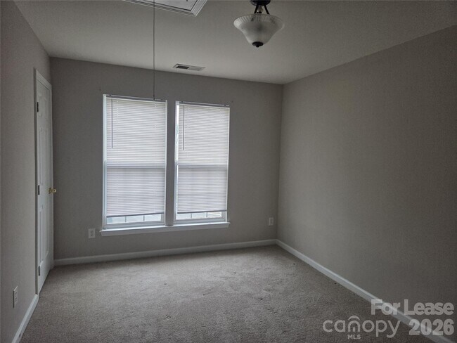 Building Photo - 113 Kase Ct