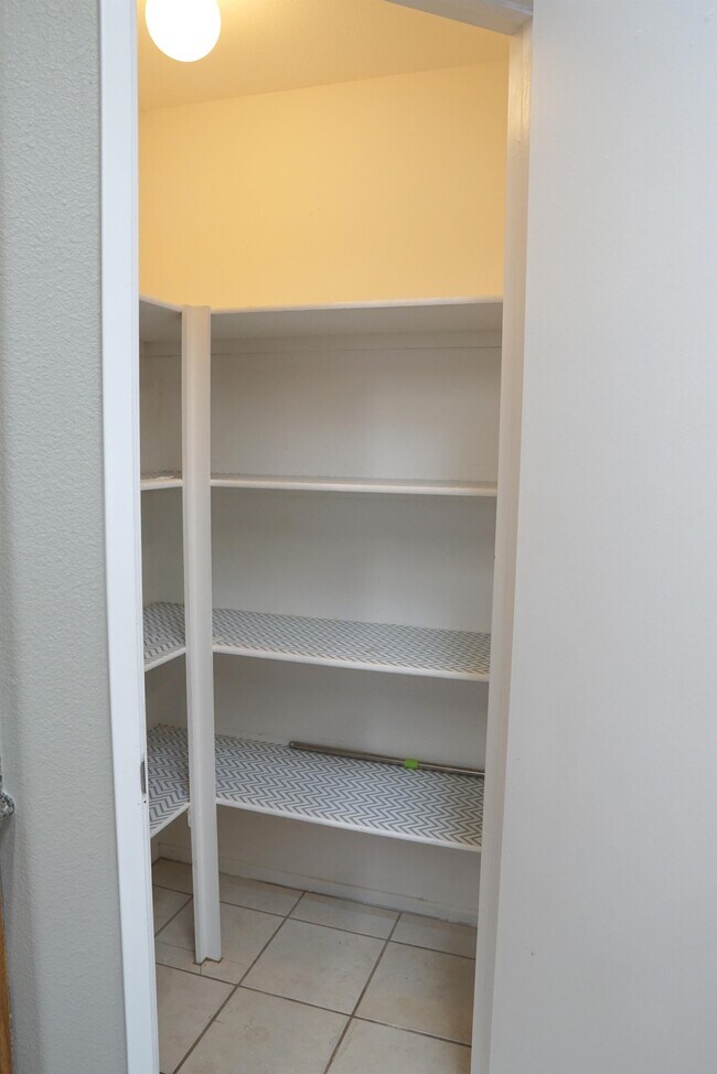 Building Photo - 51605 Avenida Ramirez