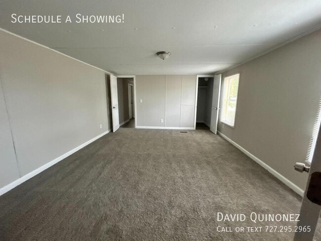 Building Photo - 5716 Heather View Ln