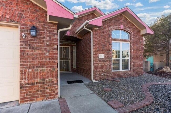 Building Photo - 9512 Rosas Ave NE