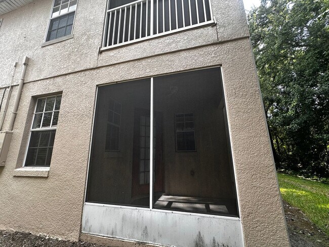 Building Photo - RIVER RUN COACH HOMES CONDO - 3BR/2BA - NE...