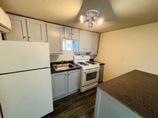 Building Photo - 7182 Ponce Dr