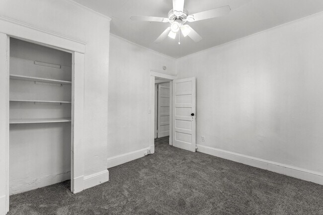 Building Photo - Your Dream Home Awaits in Norfolk!