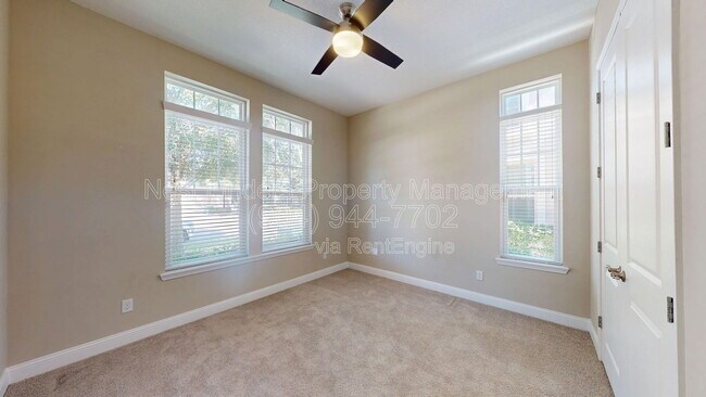 Building Photo - 14994 Venosa Cir