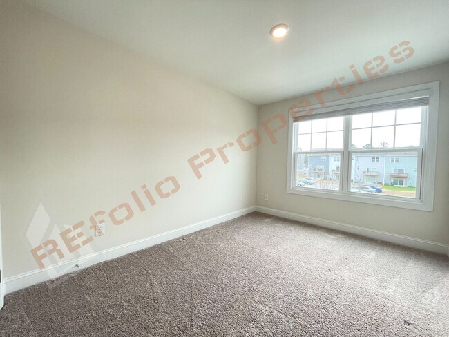 Building Photo - 6911 Outfall Point Ln