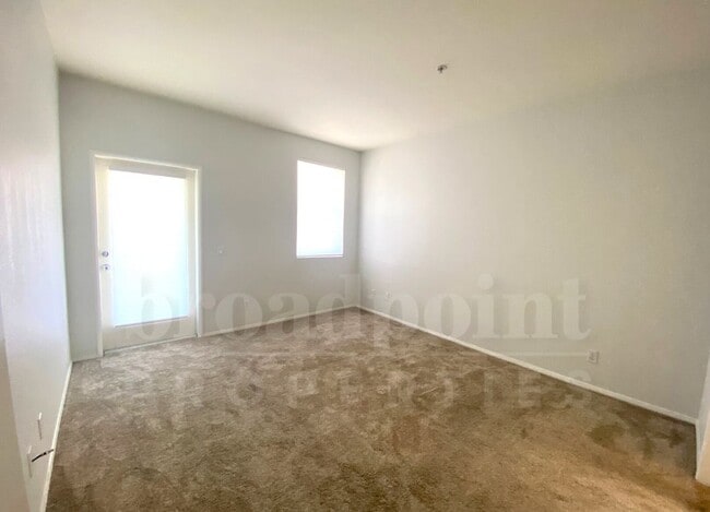 Building Photo - 31295 Taylor Ln